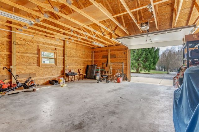 1895 Lencer Dr, Pine Grove Twp, PA 16260