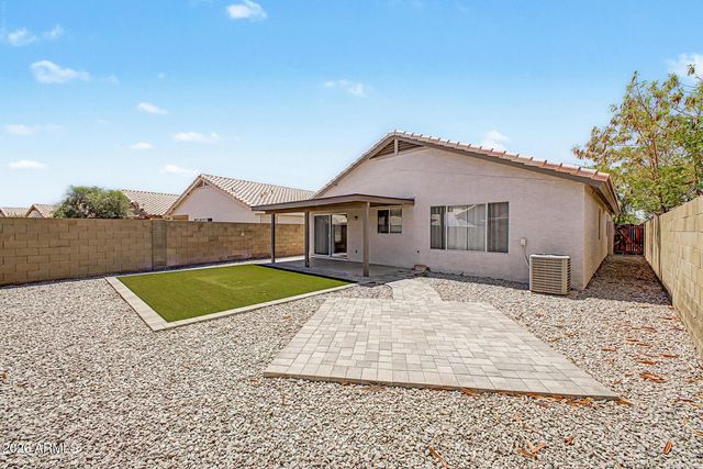 8408 W Bloomfield Road W, Peoria, AZ 85381