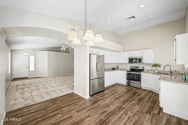8408 W Bloomfield Road W, Peoria, AZ 85381