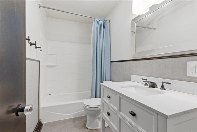 318 Arizona Street, Waterloo, IA 50703