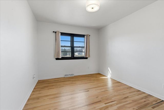 318 Arizona Street, Waterloo, IA 50703