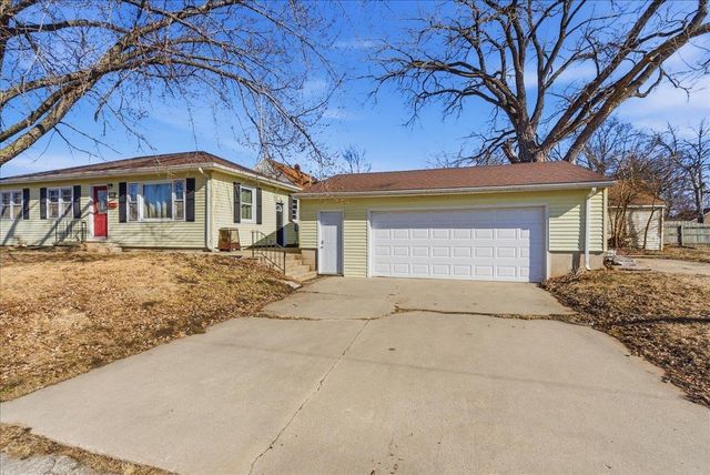 318 Arizona Street, Waterloo, IA 50703