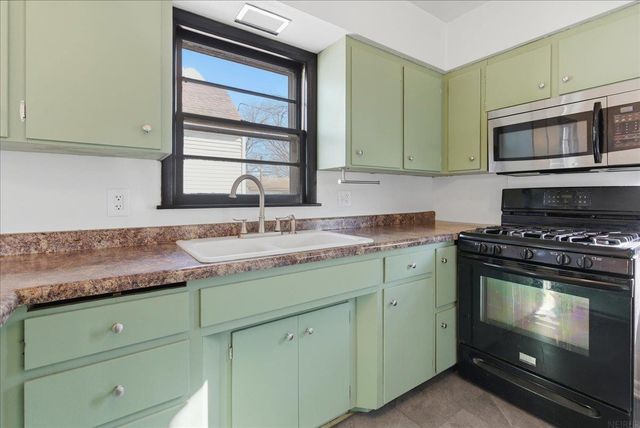 318 Arizona Street, Waterloo, IA 50703