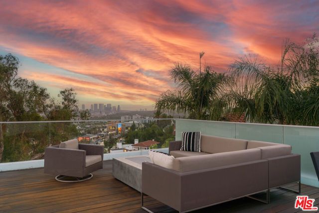 1377 Miller Place, Los Angeles, CA 90069