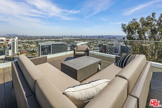 1377 Miller Place, Los Angeles, CA 90069