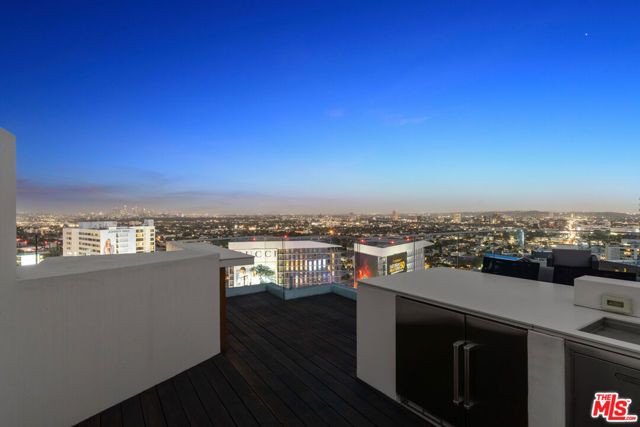 1377 Miller Place, Los Angeles, CA 90069