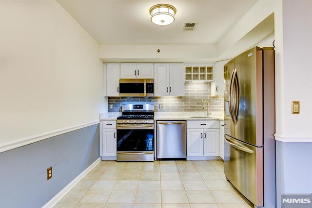 105 Turnpike C24, Pequannock Township, NJ 07440