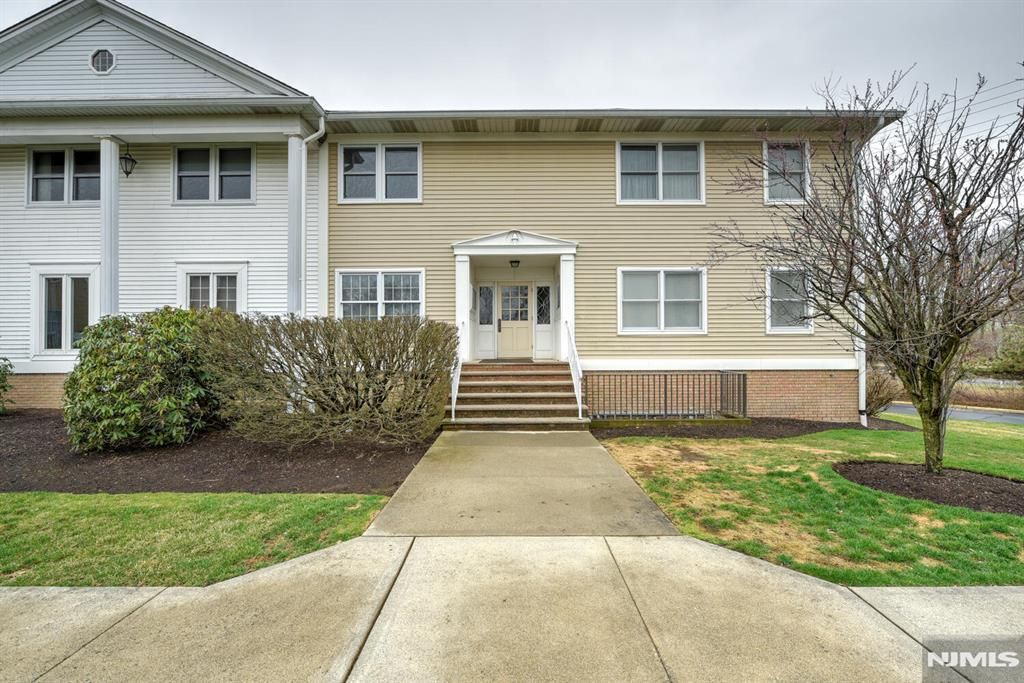 105 Turnpike C24, Pequannock Township, NJ 07440