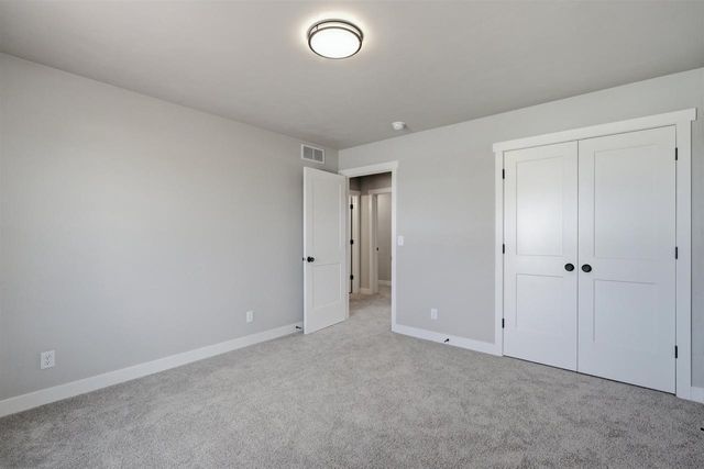 N8871 KILLARNEY WAY, Menasha, WI 54952
