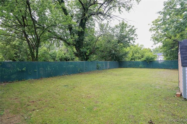 935 Wilcox St, Petersburg, VA 23803