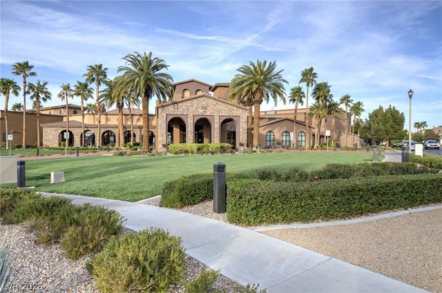1020 Via Gallia Street, Henderson, NV 89011