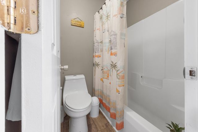 940 Central Avenue 18, Fort Walton Beach, FL 32547