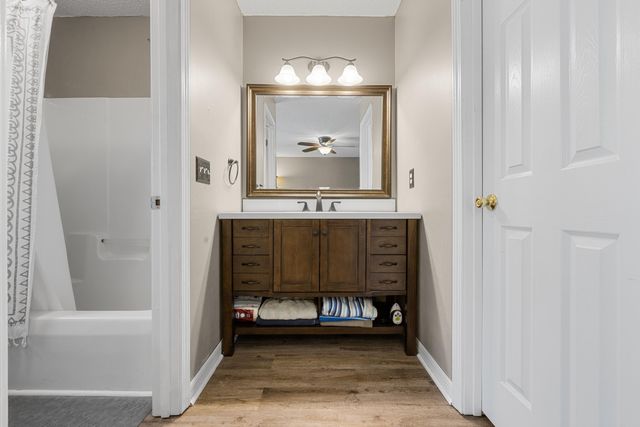 940 Central Avenue 18, Fort Walton Beach, FL 32547