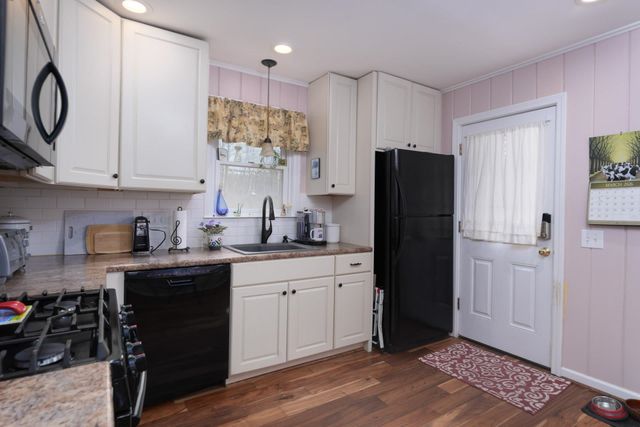 5 Lapointe Street, Winooski, VT 05404