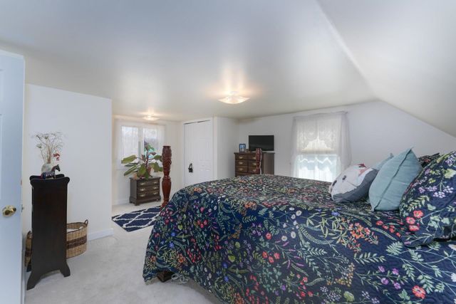 5 Lapointe Street, Winooski, VT 05404