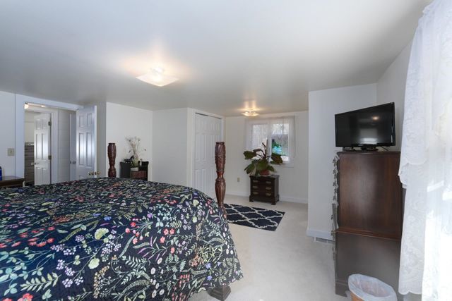 5 Lapointe Street, Winooski, VT 05404