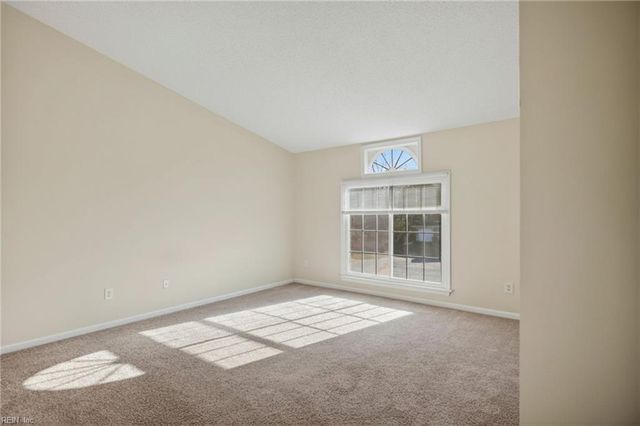 4212 Link CT, Virginia Beach, VA 23462