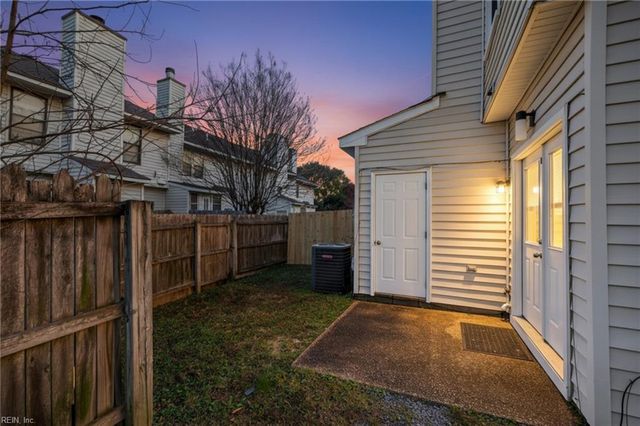 4212 Link CT, Virginia Beach, VA 23462