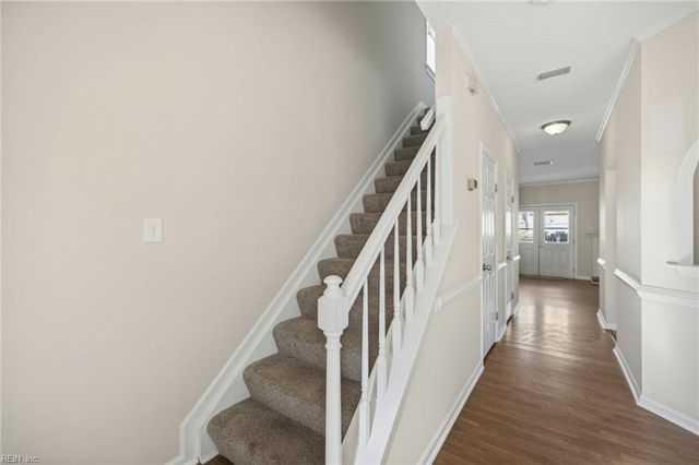 4212 Link CT, Virginia Beach, VA 23462