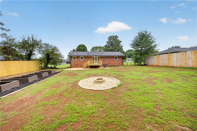 1279 Kesler Road, Winder, GA 30680