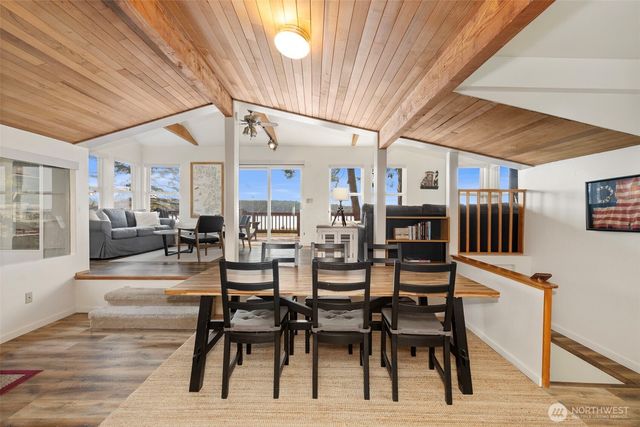 564 Mumby Road, Nordland, WA 98358