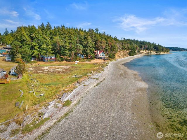 564 Mumby Road, Nordland, WA 98358