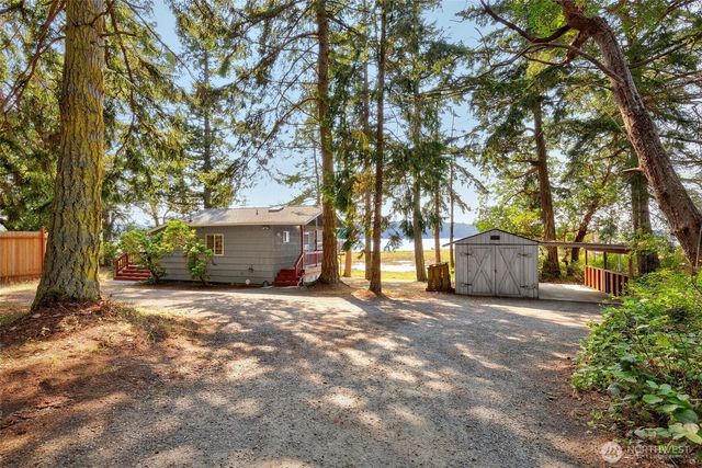 564 Mumby Road, Nordland, WA 98358