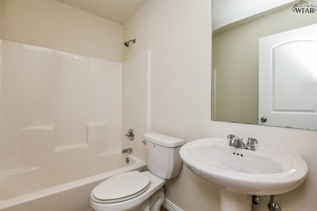 1600 LUCILE AVENUE, Wichita Falls, TX 76301