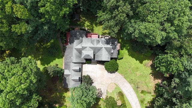 5599 Stone Creek Drive, Stone Mountain, GA 30087