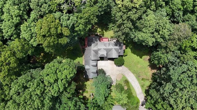 5599 Stone Creek Drive, Stone Mountain, GA 30087