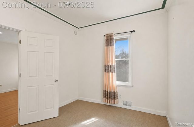 12122 Sobieski Street, Hamtramck, MI 48212