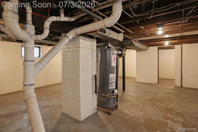 12122 Sobieski Street, Hamtramck, MI 48212