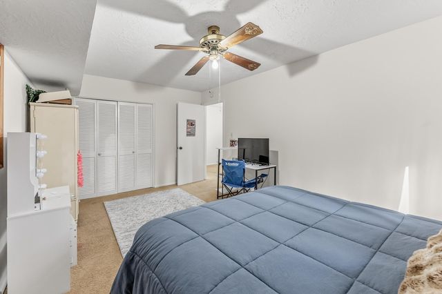 3648 Youpon, Huntsville, TX 77340