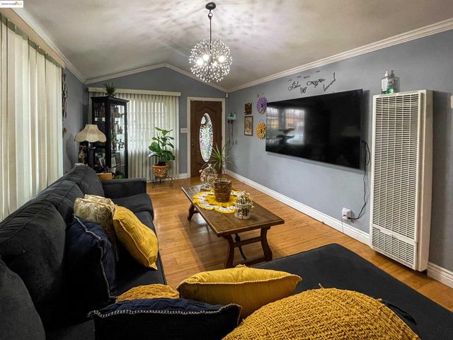 27777 E 12Th St, Hayward, CA 94544