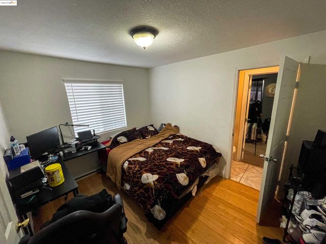 27777 E 12Th St, Hayward, CA 94544