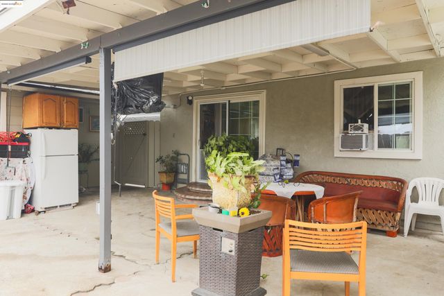 27777 E 12Th St, Hayward, CA 94544