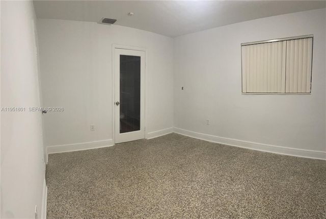 9810 SW 165th Ter 9810, Miami, FL 33157