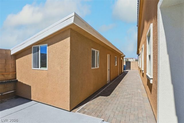 9096 Becket Ranch Court, Las Vegas, NV 89113