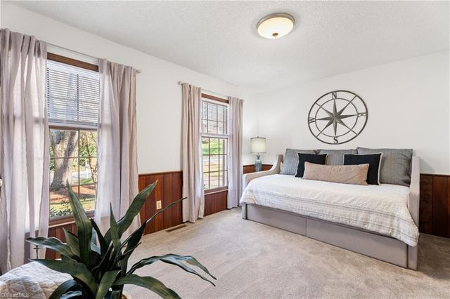 1222 Shelter Cove, Winston-salem, NC 27104