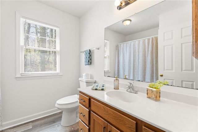 1222 Shelter Cove, Winston-salem, NC 27104