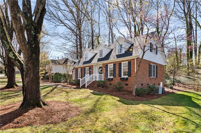 1222 Shelter Cove, Winston-salem, NC 27104