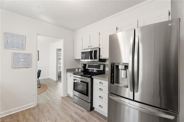 1222 Shelter Cove, Winston-salem, NC 27104