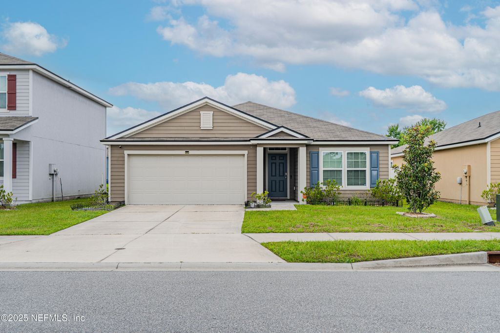 12042 SHORE RUSH Trail, Jacksonville, FL 32218