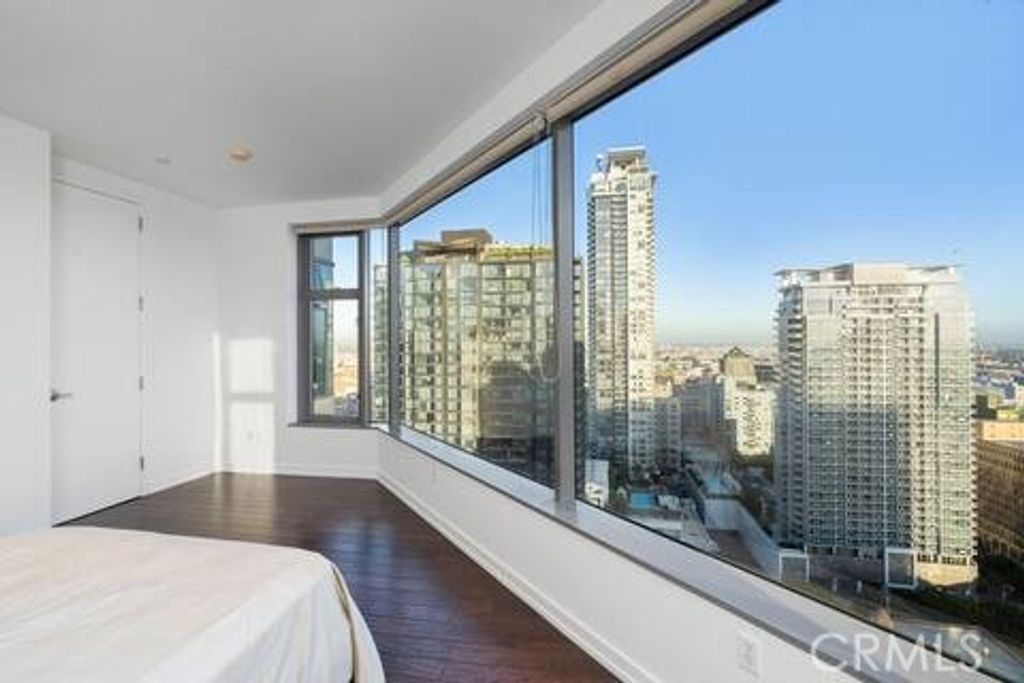 801 S Grand Avenue 2111, Los Angeles, CA 90017 — photo 4