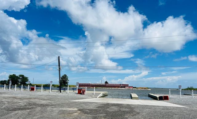 6489 Hwy 56, Chauvin, LA 70344