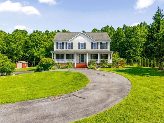 604 Ridgebury Road, Slate Hill, NY 10973