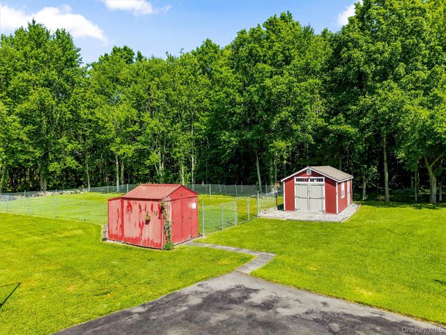 604 Ridgebury Road, Slate Hill, NY 10973