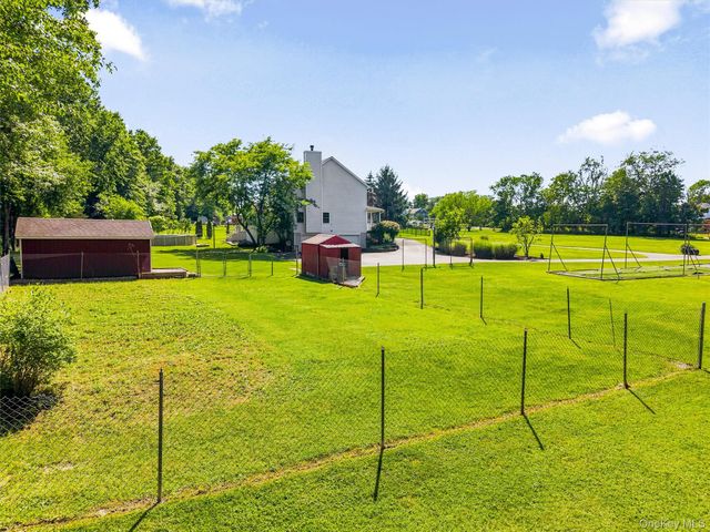 604 Ridgebury Road, Slate Hill, NY 10973