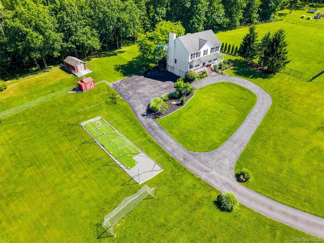 604 Ridgebury Road, Slate Hill, NY 10973