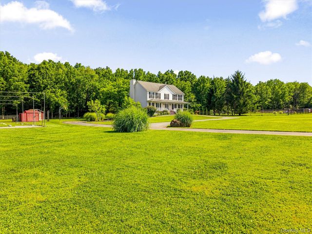 604 Ridgebury Road, Slate Hill, NY 10973